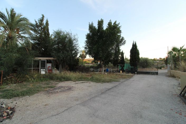 Image No.2-Maison de campagne de 5 chambres à vendre à Elche