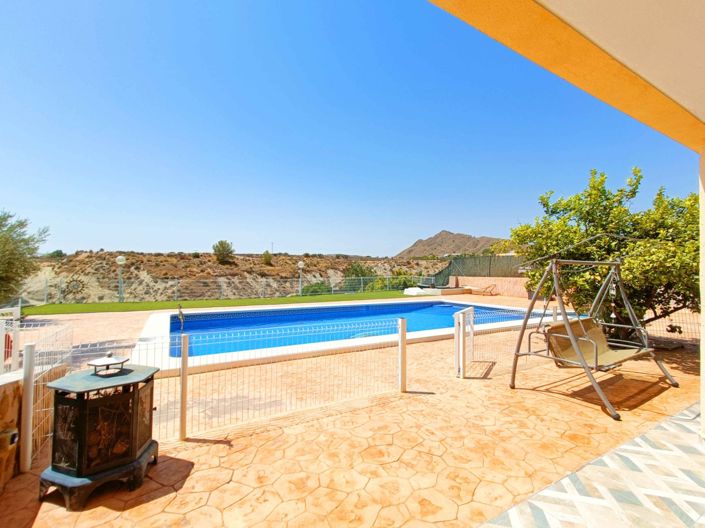 Image No.15-5 Bed Country House for sale