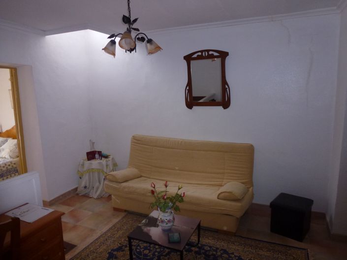 Image No.26-3 Bed Townhouse for sale