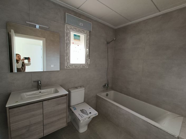 Image No.27-3 Bed Country House for sale