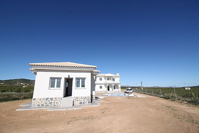 Image No.4-3 Bed Country House for sale