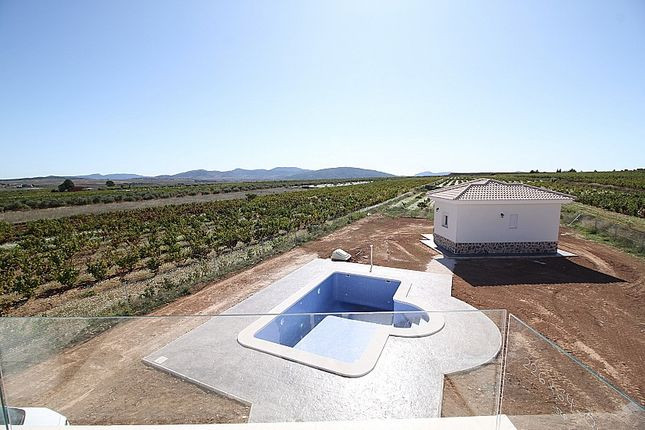 Image No.5-3 Bed Country House for sale