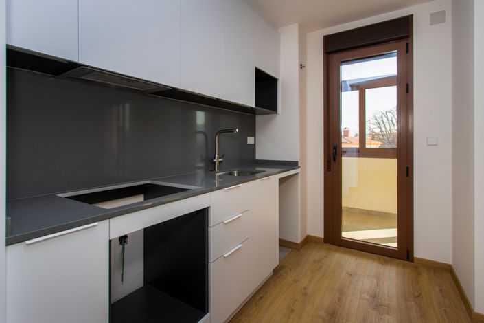 Image No.16-3 Bed Apartment for sale