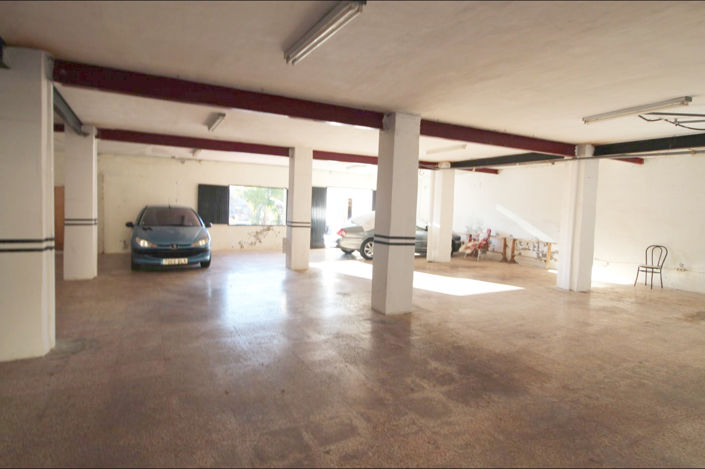 Image No.20-3 Bed Country House for sale