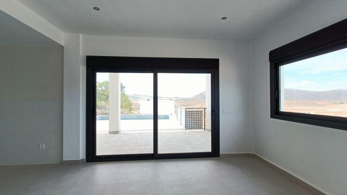 Image No.13-3 Bed Country House for sale