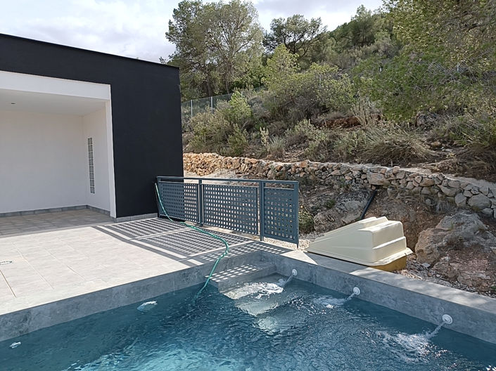 Image No.6-3 Bed Country House for sale