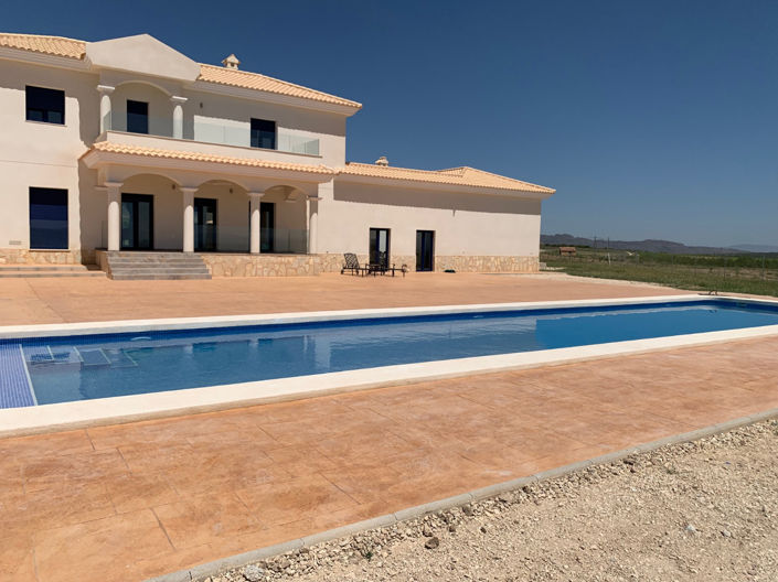 Image No.6-5 Bed Country House for sale