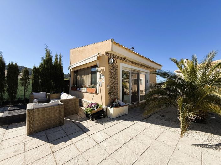Image No.16-4 Bed Country House for sale