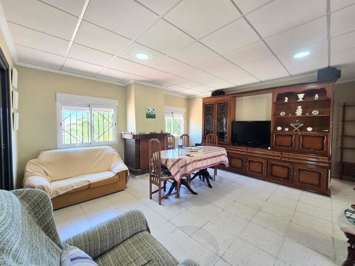 Image No.3-2 Bed Country House for sale