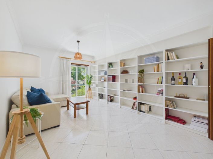 Image No.3-3 Bed Apartment for sale