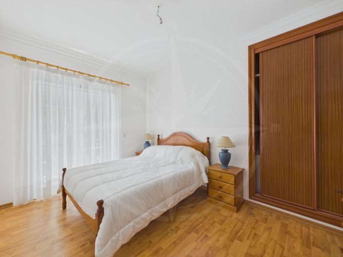 Image No.10-3 Bed Apartment for sale