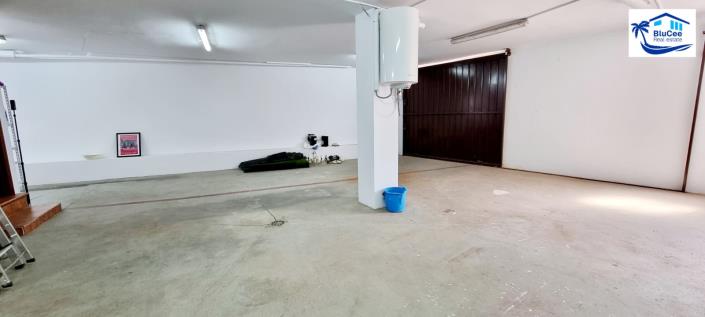 Image No.39-2 Bed Semi-Detached for sale
