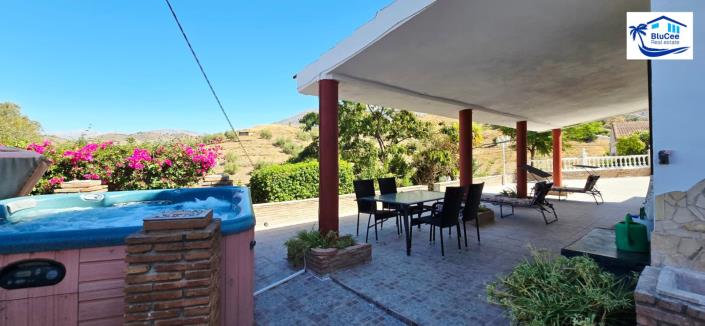 Image No.31-3 Bed Villa for sale