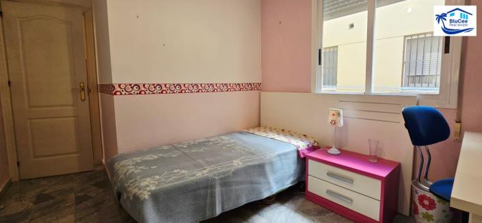 Image No.22-3 Bed Apartment for sale