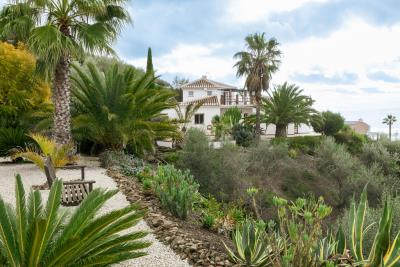 Forsalestunningcountryvillawithopenseaviews-BlueCeeRealEstate109