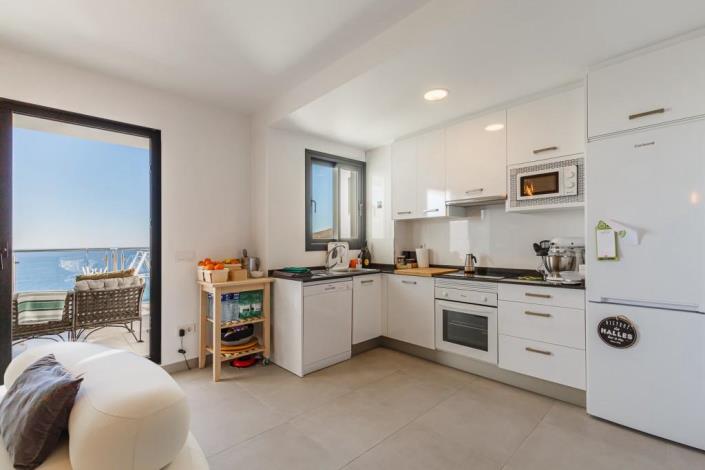 Image No.10-3 Bed Duplex for sale