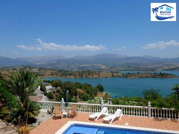 For-Sale-Lake-View-Property-Lake-Viuela--13-