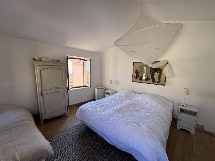 Image No.12-1 Bed Village House for sale