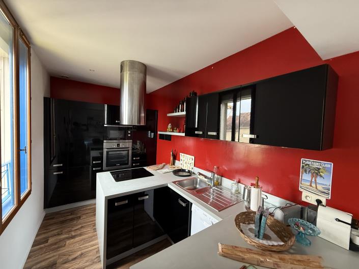 Image No.2-3 Bed Mansion for sale