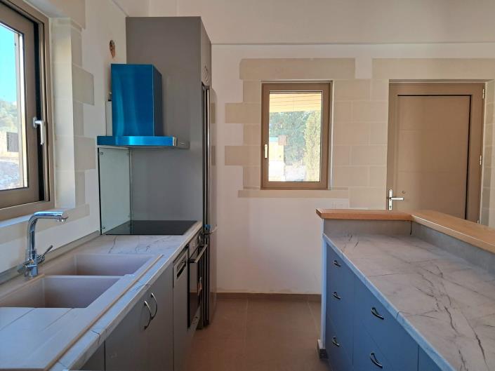 Image No.10-2 Bed House/Villa for sale