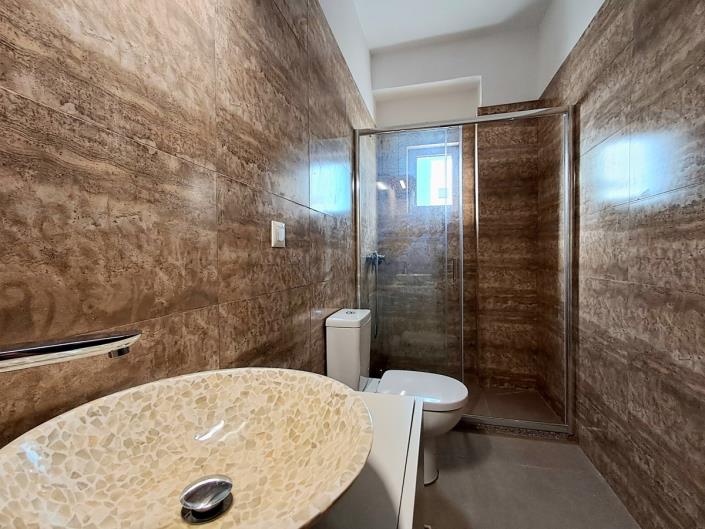 Image No.17-2 Bed House/Villa for sale