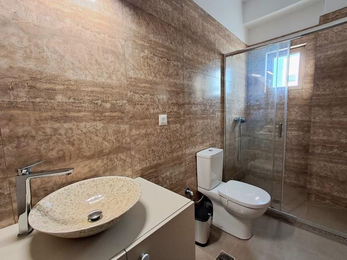 Image No.18-2 Bed House/Villa for sale