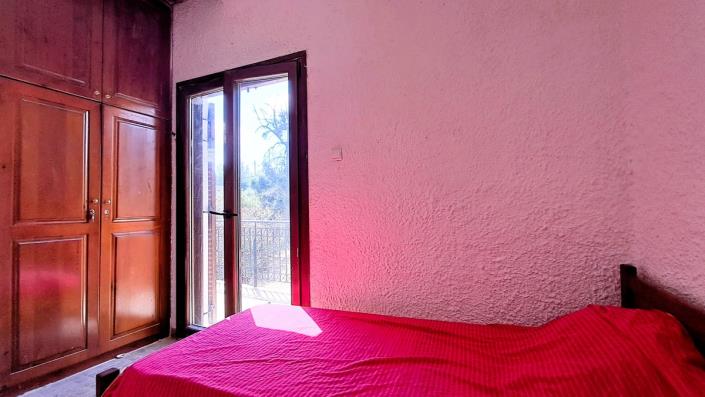 Image No.9-2 Bed Villa for sale