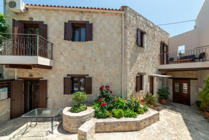 Image No.23-2 Bed Villa for sale
