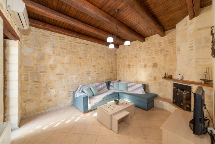 Image No.10-2 Bed Villa for sale