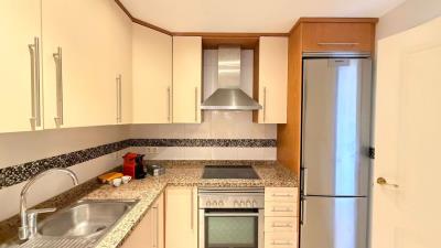 Coto-Real-La-Duquesa-Kitchen--KIWII-525