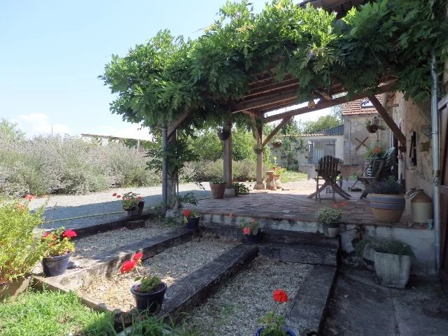 Image No.13-14 Bed House for sale