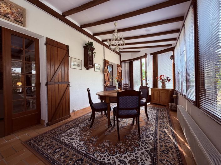 Image No.10-4 Bed House for sale