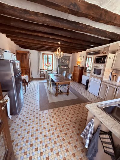 Image No.13-4 Bed House for sale