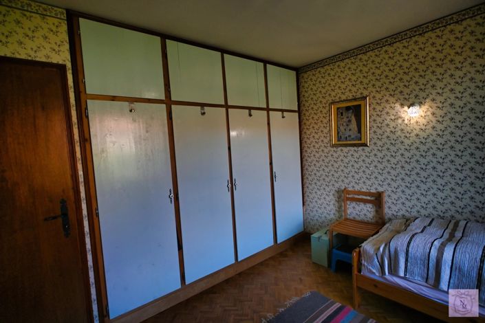 Image No.20-4 Bed House for sale