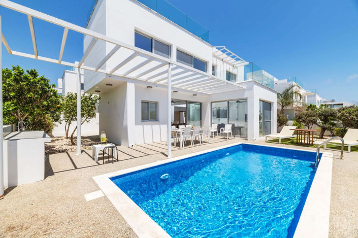 Image No.2-3 Bed Villa for sale