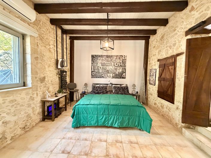 Image No.15-1 Bed House for sale