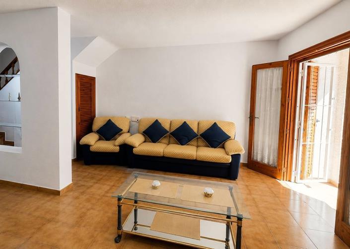 Image No.15-3 Bed Semi-Detached for sale