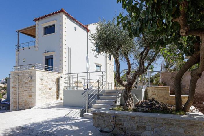 Image No.9-4 Bed House/Villa for sale