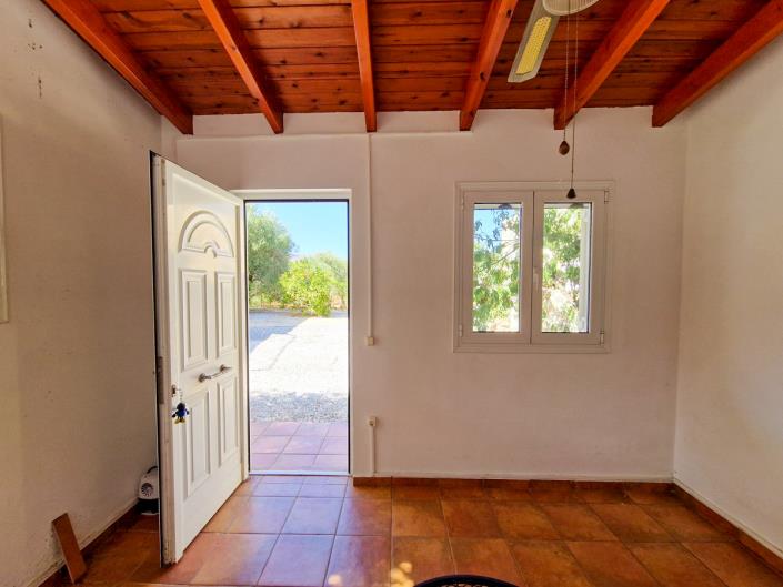 Image No.45-2 Bed House for sale