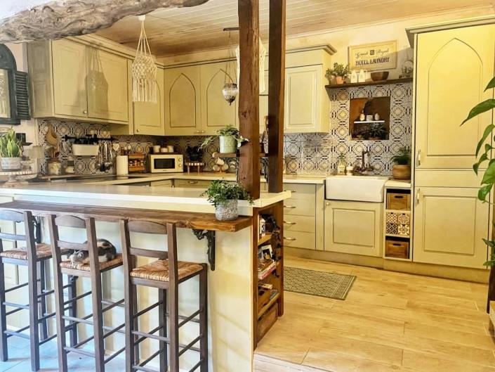 Image No.14-4 Bed Village House for sale