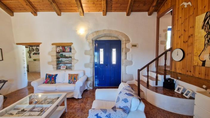 Image No.7-2 Bed Village House for sale