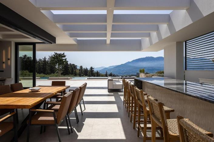 Image No.10-4 Bed House/Villa for sale