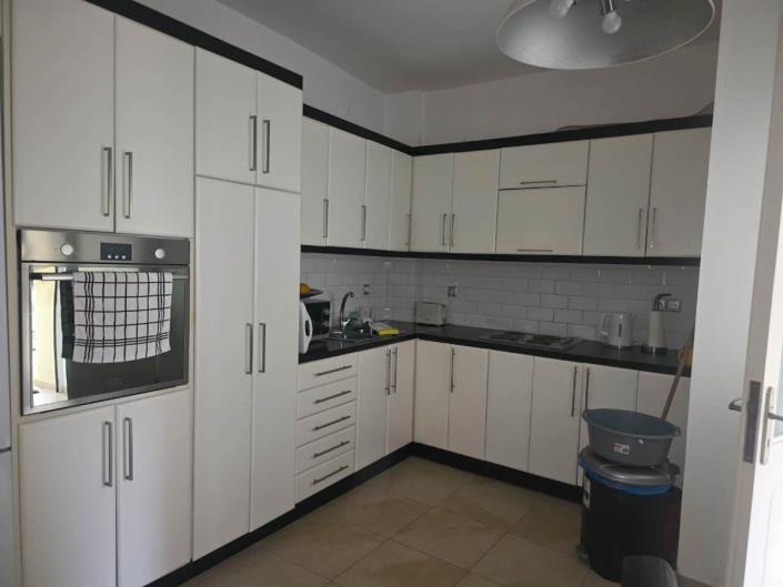 Image No.7-3 Bed Apartment for sale