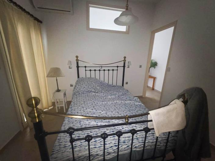 Image No.21-3 Bed Apartment for sale