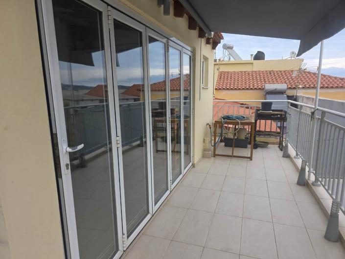 Image No.27-3 Bed Apartment for sale