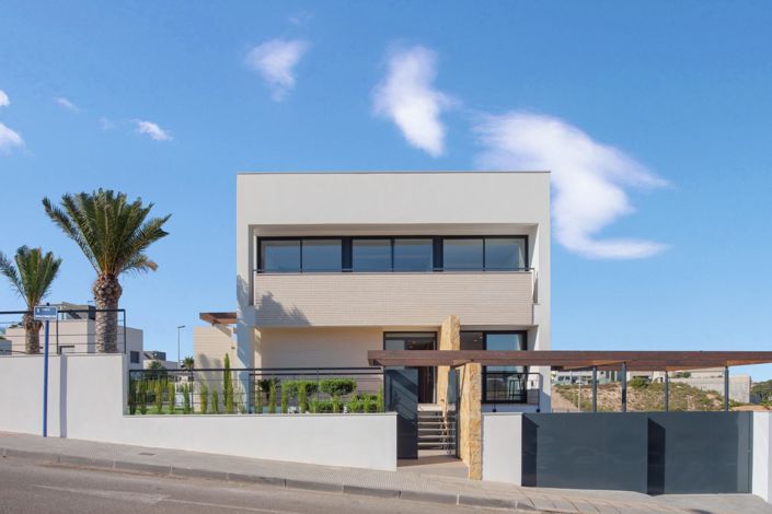 Image No.6-4 Bed Villa for sale