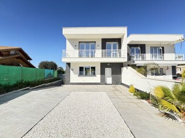 282014803img0280