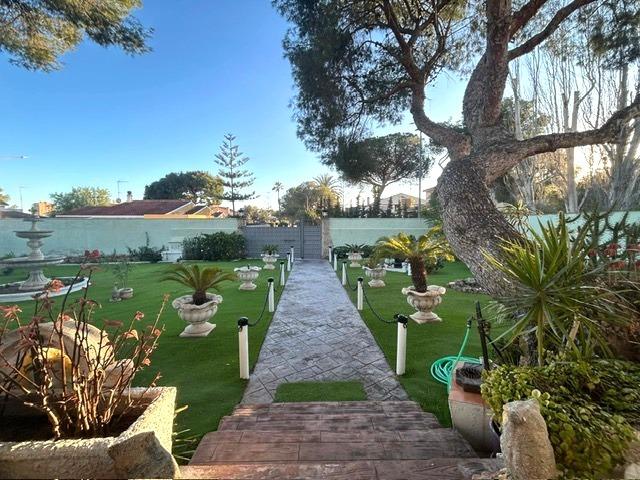 Image No.5-3 Bed Villa for sale