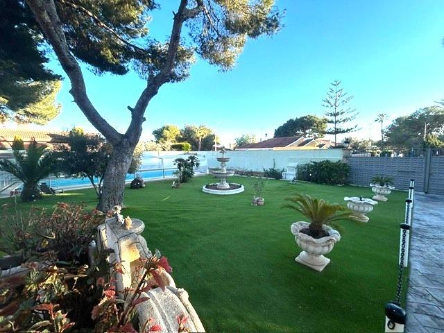 Image No.8-3 Bed Villa for sale