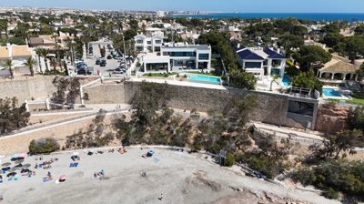 5263dji202504091259280086dxlarge